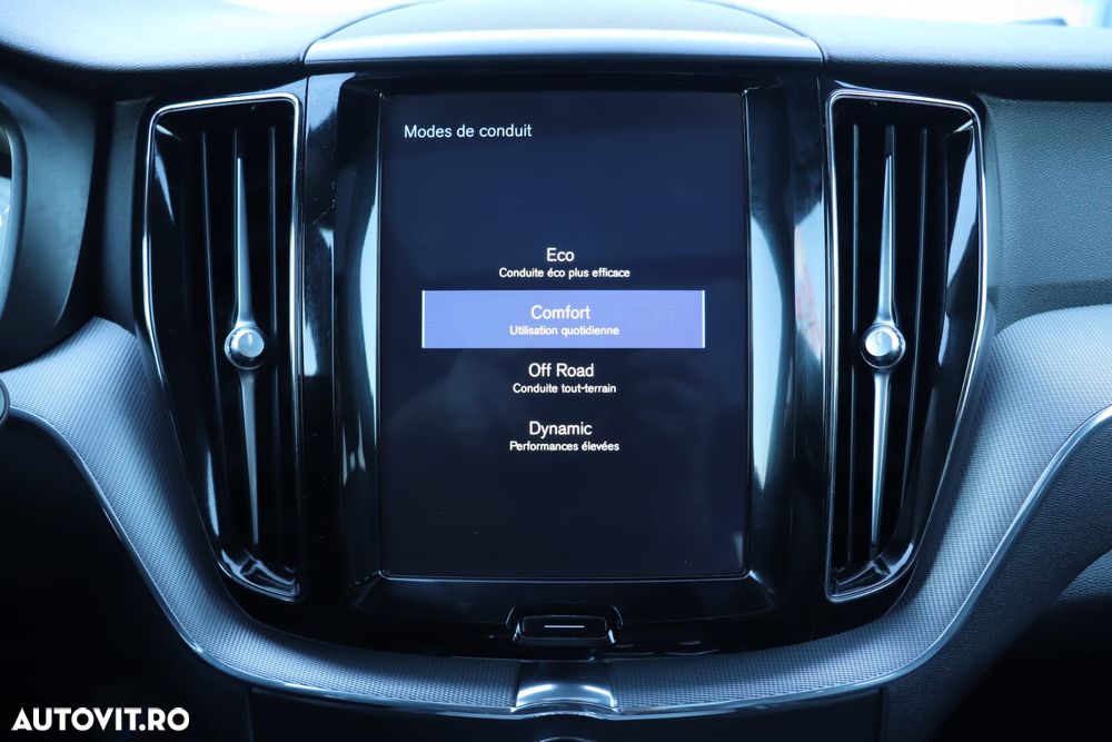 Volvo XC 60 D5 AWD Geartronic Inscription - 29