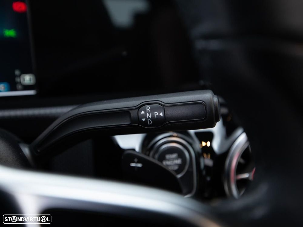 Mercedes-Benz A 220 d 8G-DCT Progressive — fotografia 18