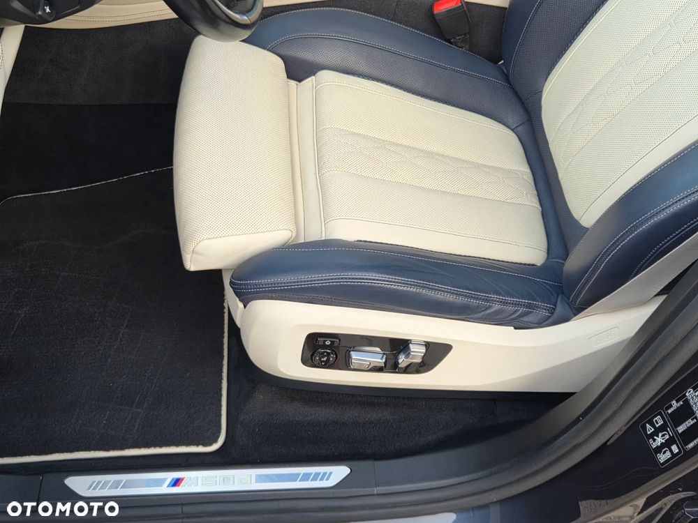 BMW X7 - 20