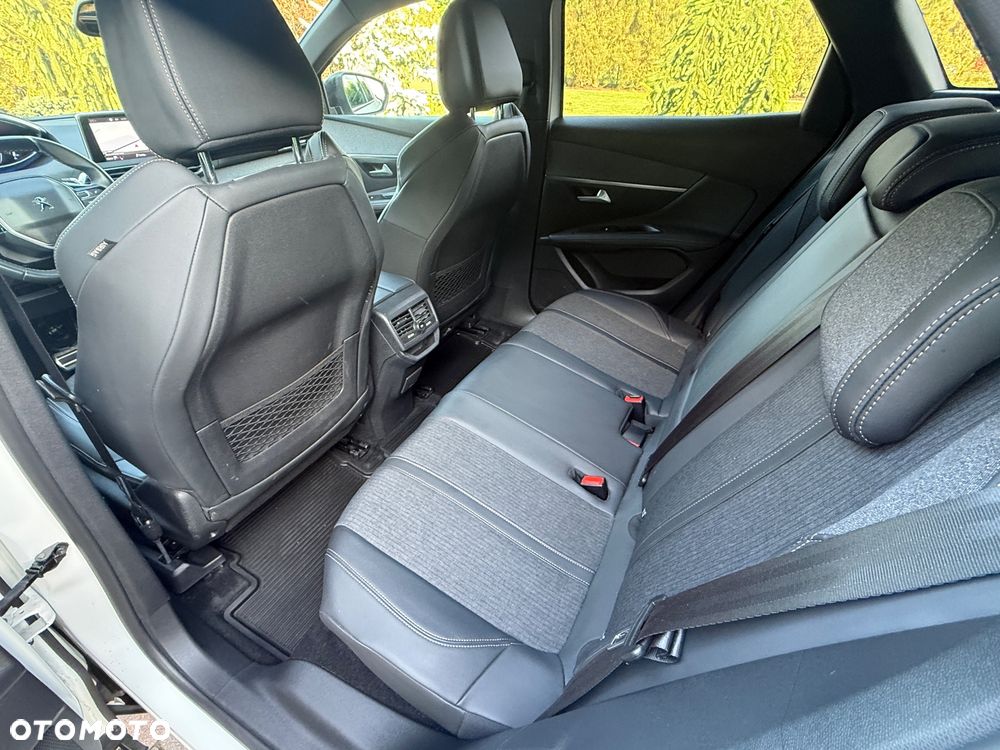 Peugeot 3008 PureTech 180 Stop & Start GPF EAT8 GT - 34