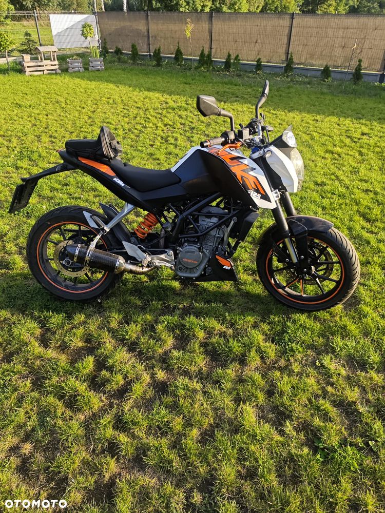 KTM Duke 125