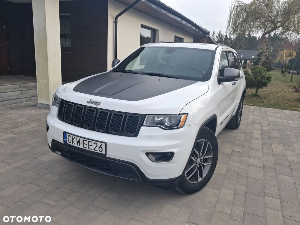 Jeep Grand Cherokee - 1