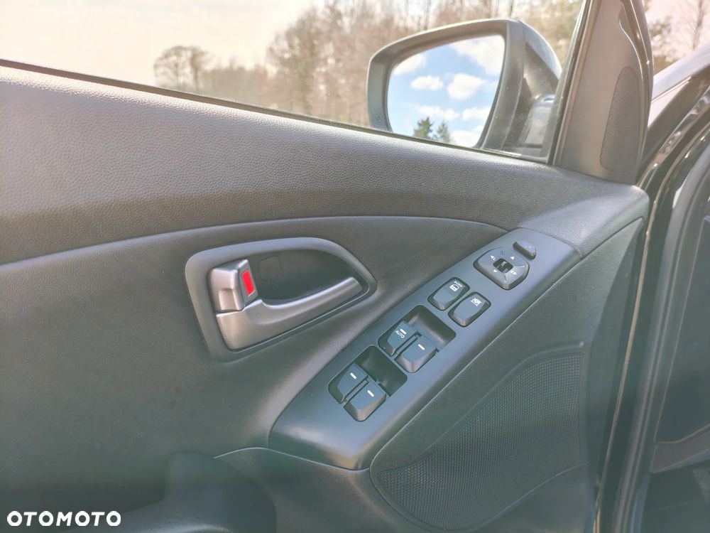 Hyundai ix35 2.0 2WD Trend - 22