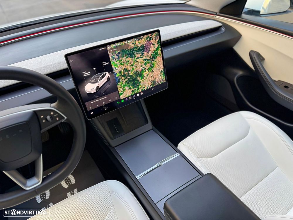 Tesla Model 3 Tração Traseira Premium - 43