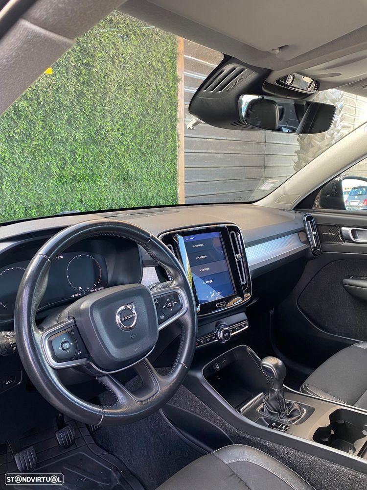 Volvo XC 40 2.0 D3 Momentum Plus - 18