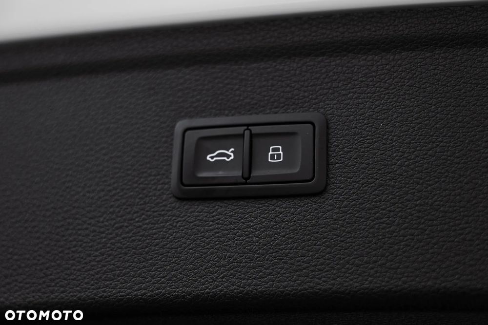 Audi Q5 40 TDI quattro S tronic S line - 39