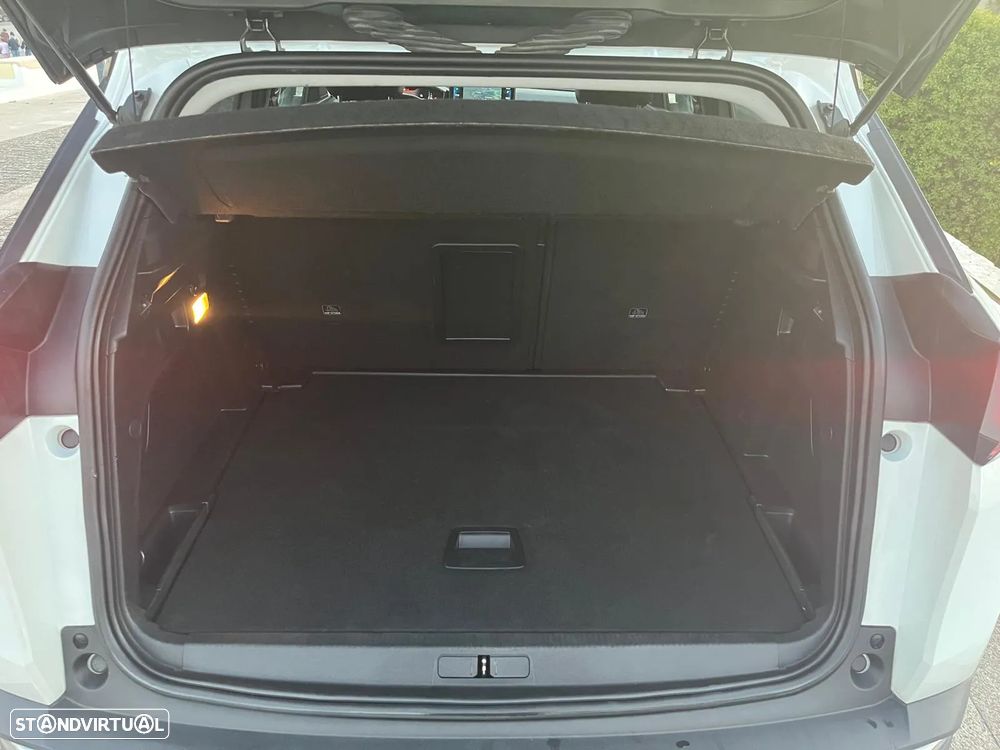 Peugeot 3008 1.5 BlueHDi Allure EAT8 - 40