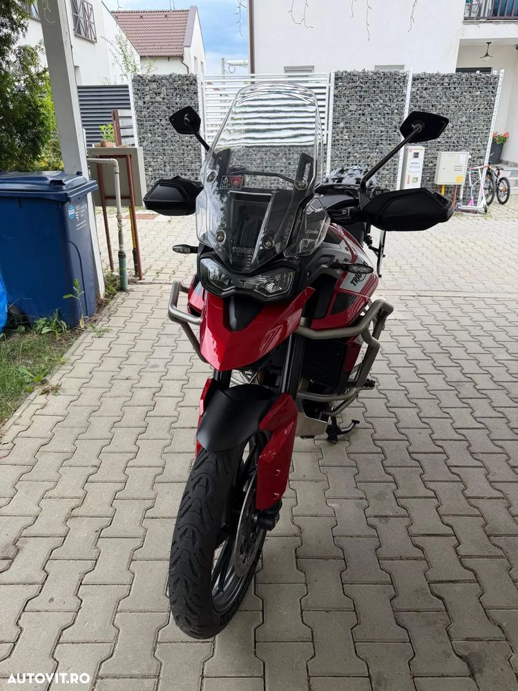Triumph Tiger 900 - 18