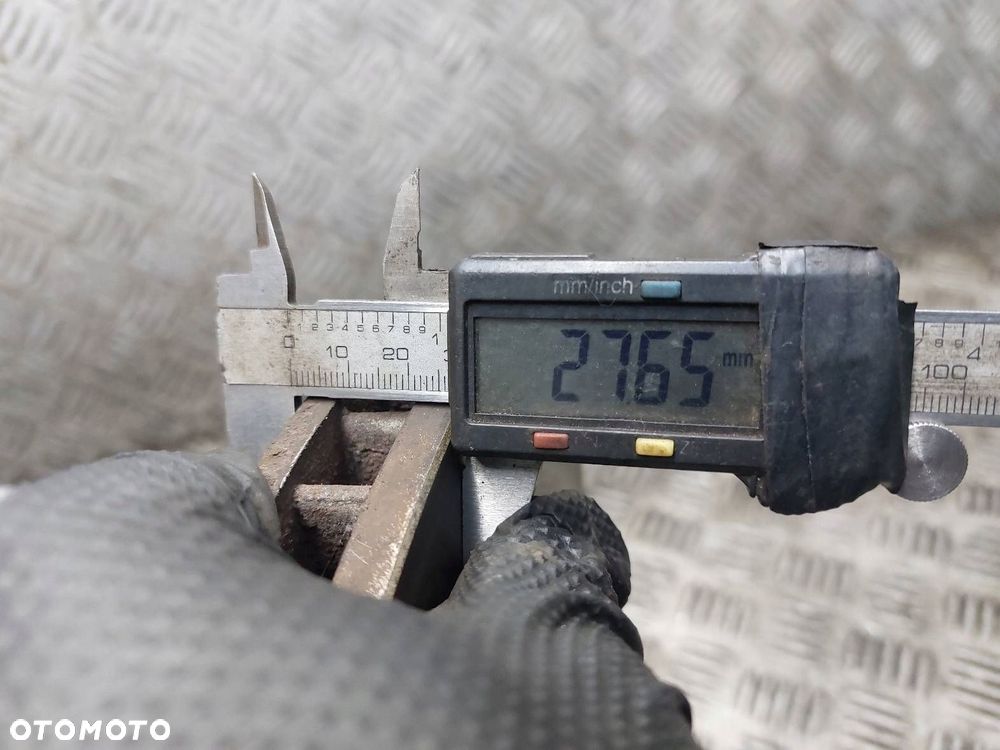 TARCZE HAMULCOWE PRZÓD + KLOCKI + ZACISKI KIA CEED II 1.6 CRDI - 7