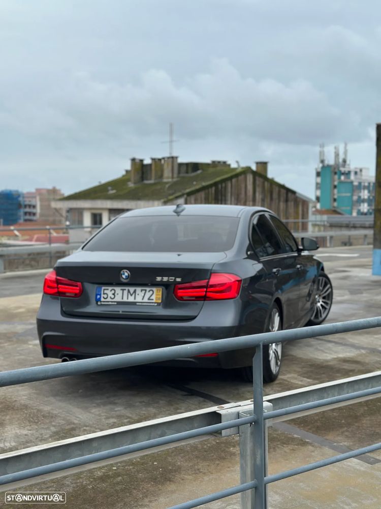 BMW 330 e iPerformance Pack M - 2