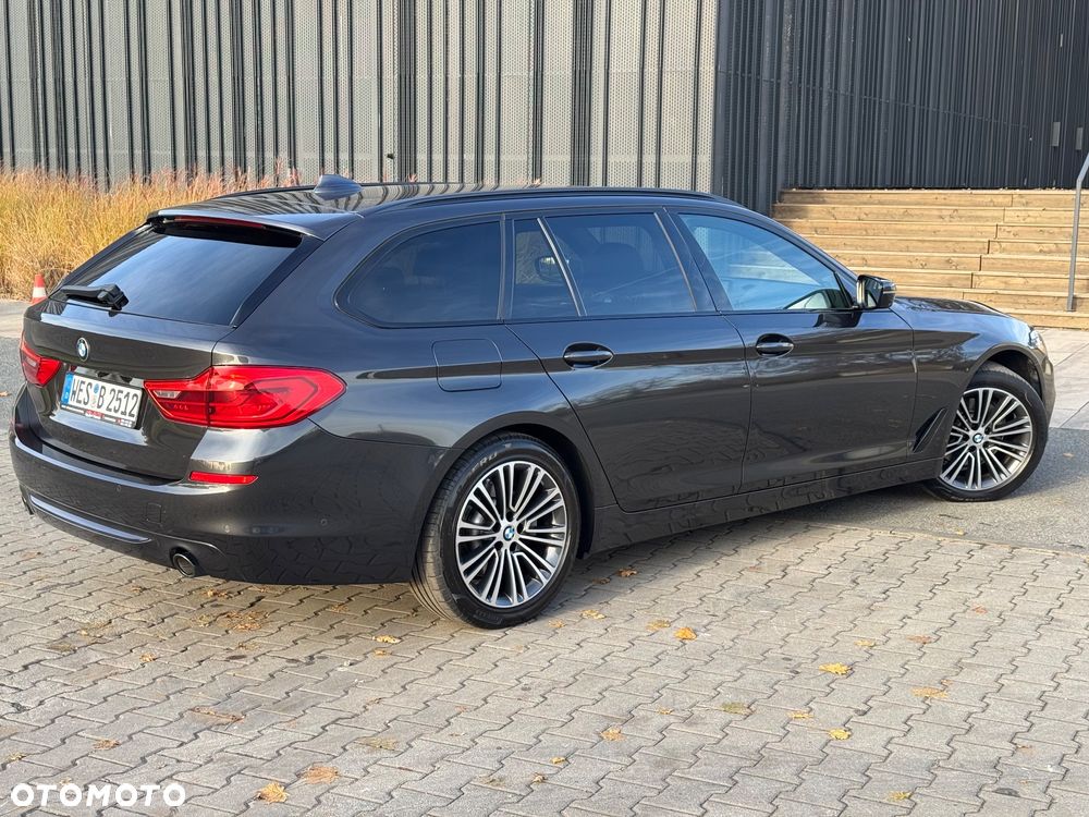 BMW Seria 5 518d Sport Line sport - 14
