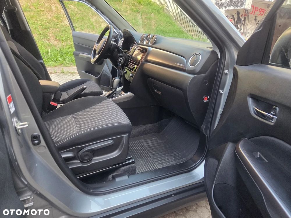 Suzuki Vitara 1.4 Boosterjet Premium 4WD - 9
