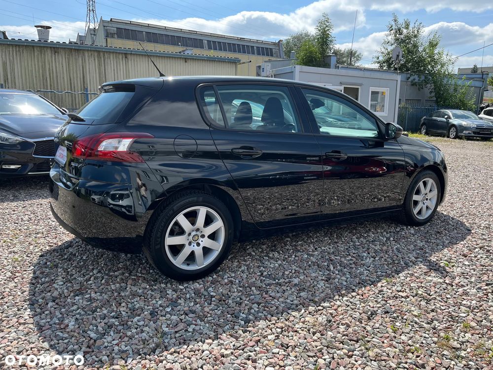 Peugeot 308 - 4
