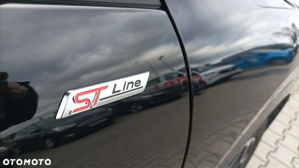 Ford Kuga 2.5P PHEV FWD ST-Line X - 17