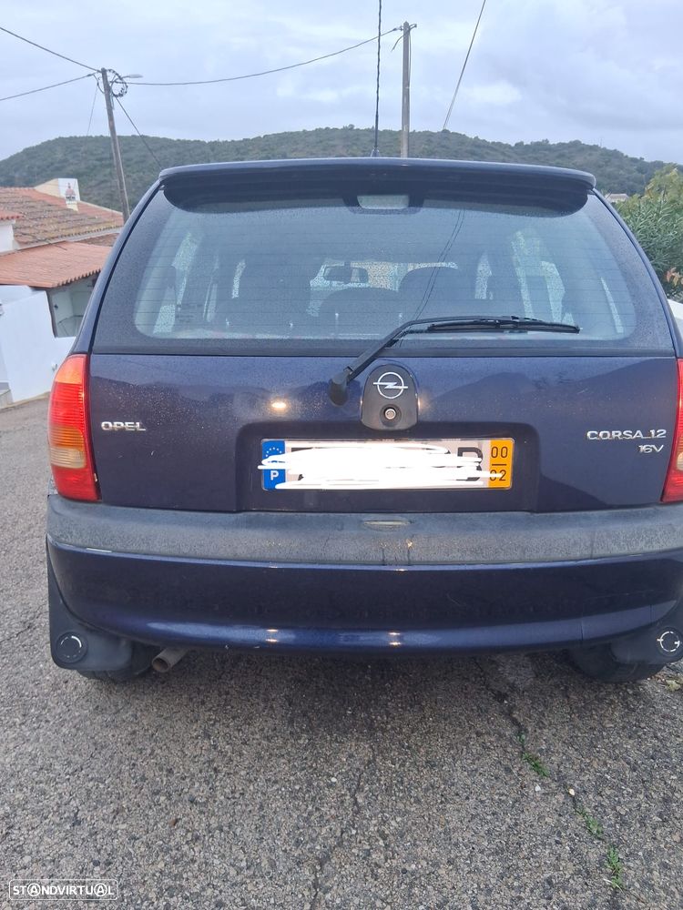 Opel Corsa 1.2 16V - 2