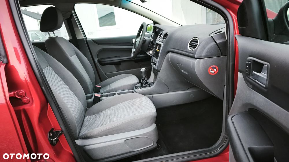 Ford Focus - 21