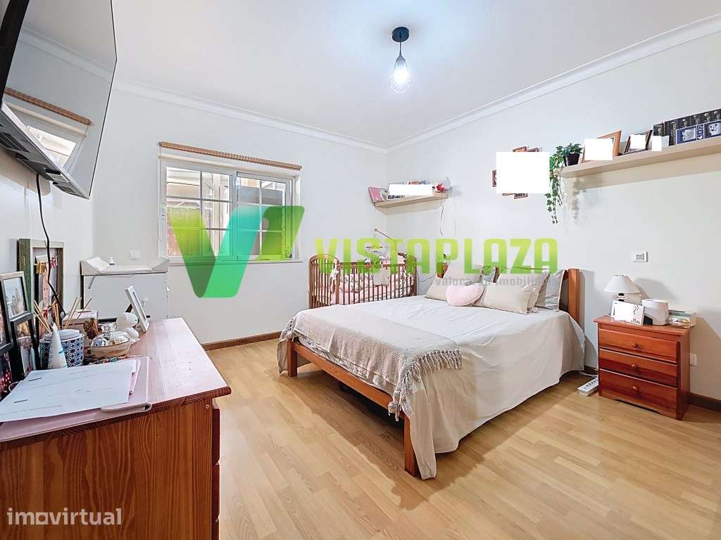 Apartamento T3 com Quintal e Áreas Amplas na Horta de São Pedro, Po... - Grande imagem: 5/23