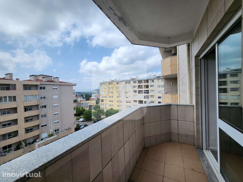 T3 com Ótimas Áreas na Senhora da Conceição em Vila Real - Grande imagem: 3/22