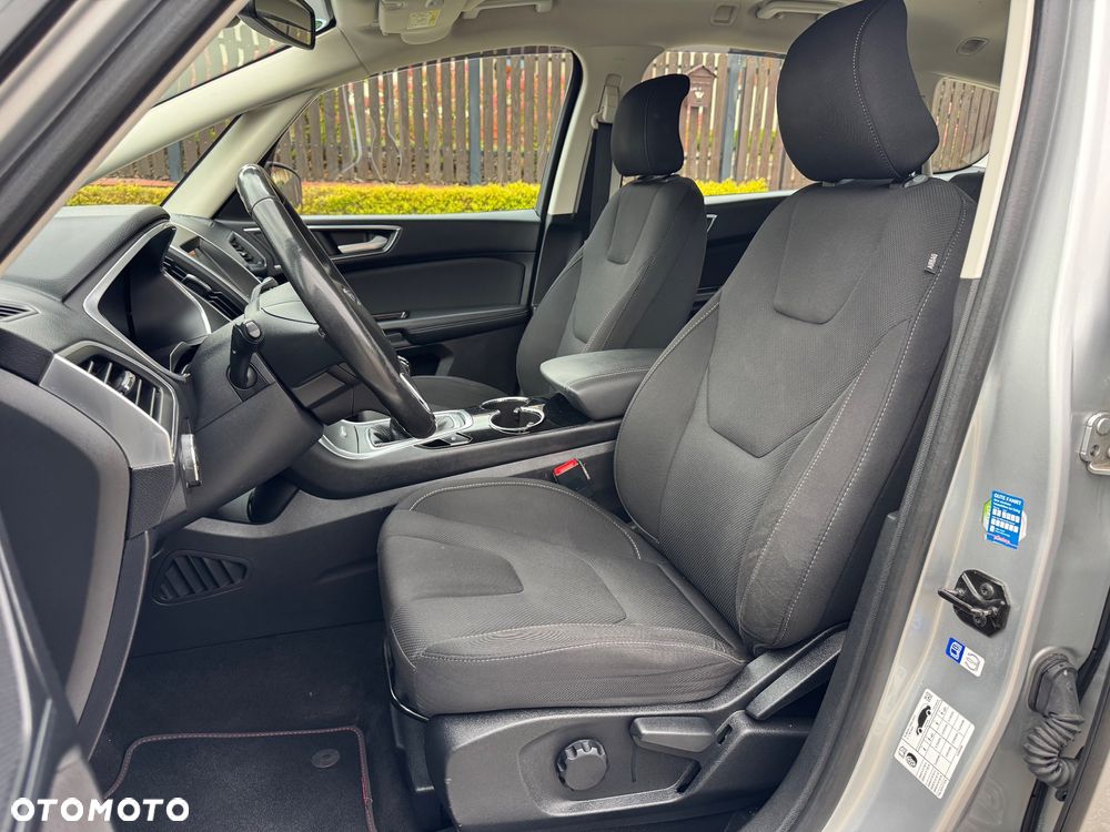 Ford S-Max 2.0 EcoBlue Titanium - 25