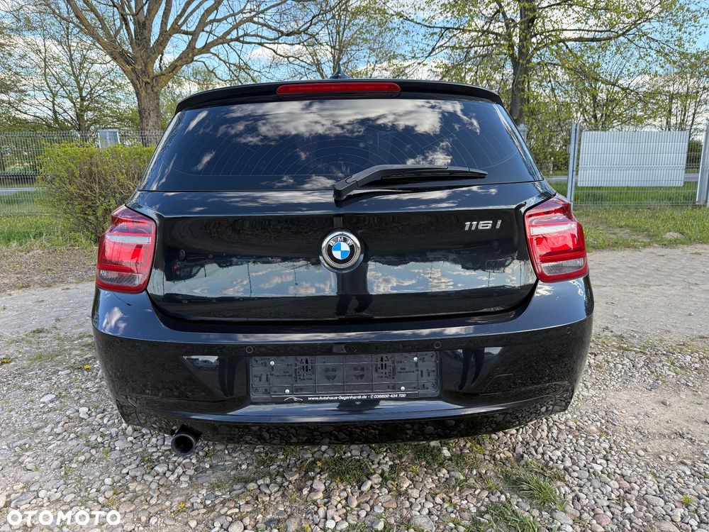 BMW Seria 1 116i Sport Line - 7