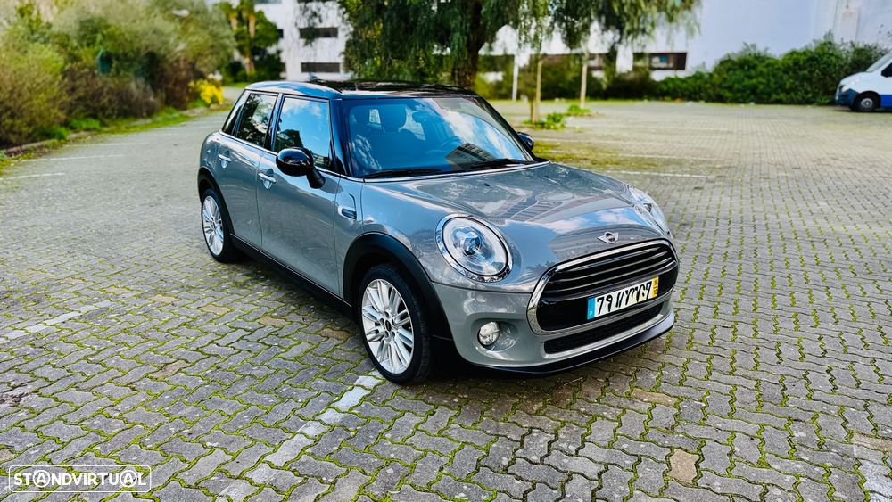MINI 5 Portas Cooper D Auto - 7