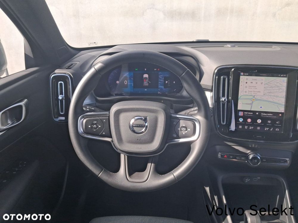 Volvo XC 40 - 18