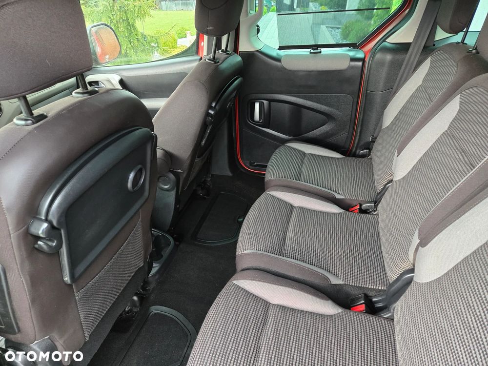 Peugeot Partner 110 Tendance mit Familien-Paket - 8