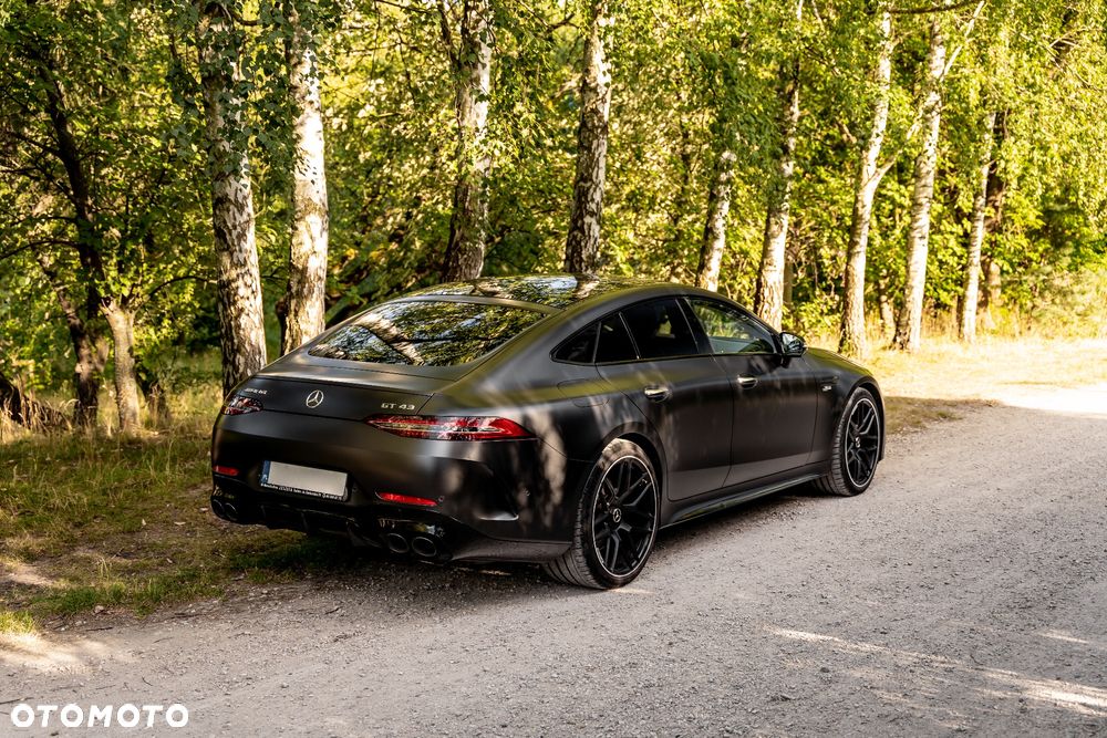 Mercedes-Benz AMG GT 43 4-Matic+ - 6