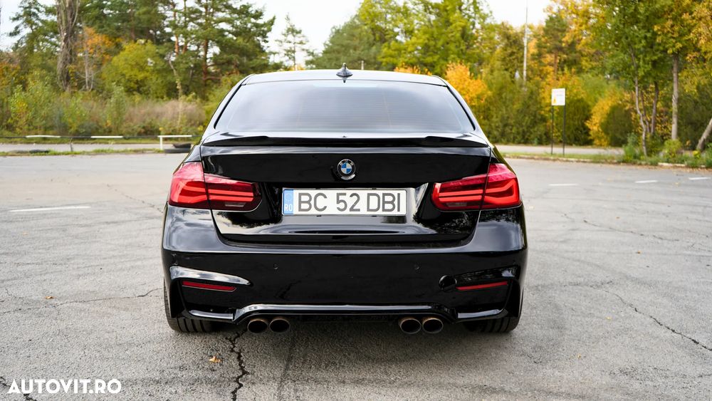 BMW Seria 3 330i xDrive AT Luxury Line - 6