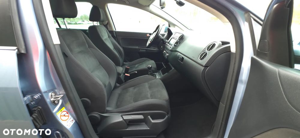 Volkswagen Golf 1.4 TSI Highline - 35