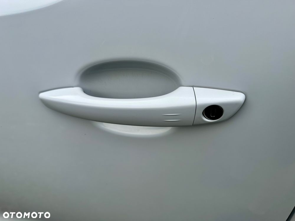 Opel Vivaro - 14