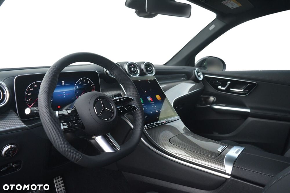 Mercedes-Benz GLC - 7