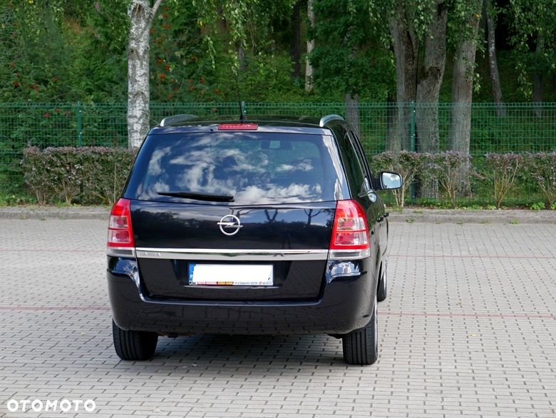 Opel Zafira 1.8 Innovation 110 Jahre - 4