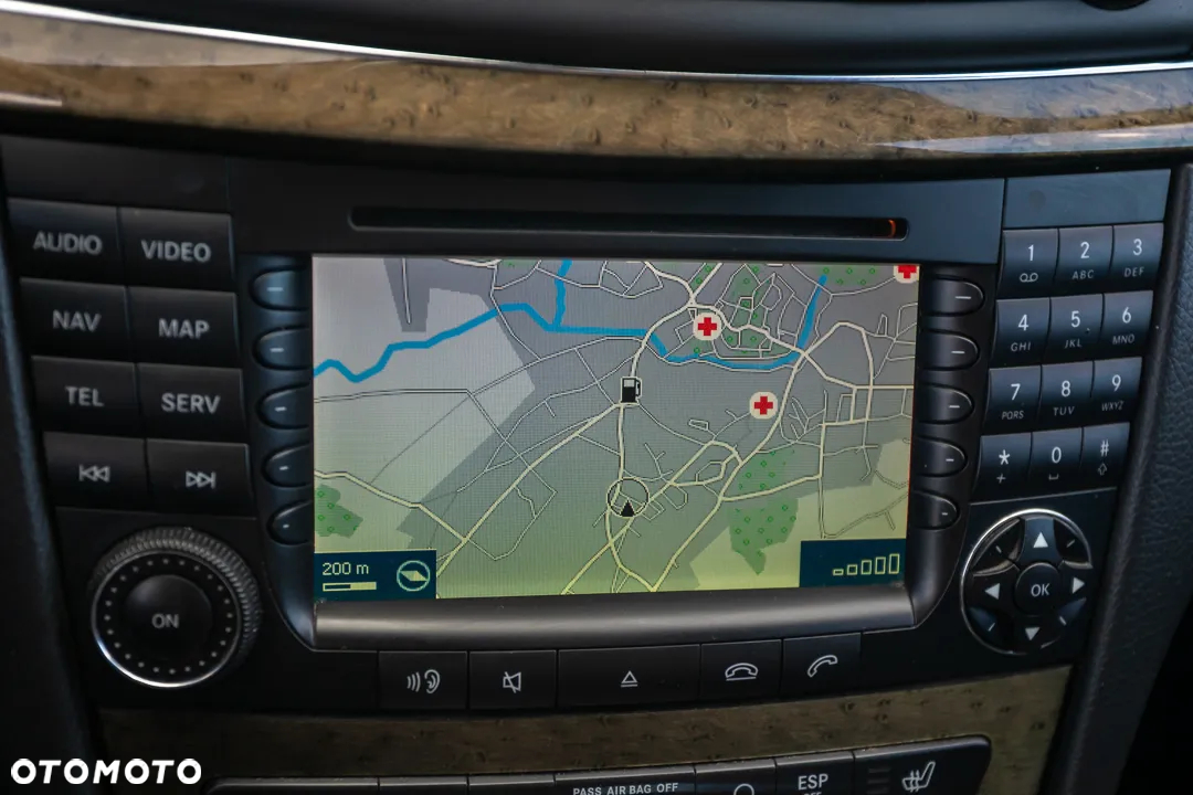 Mercedes-Benz Klasa E 200 T Kompressor Automatik Avantgarde - 35