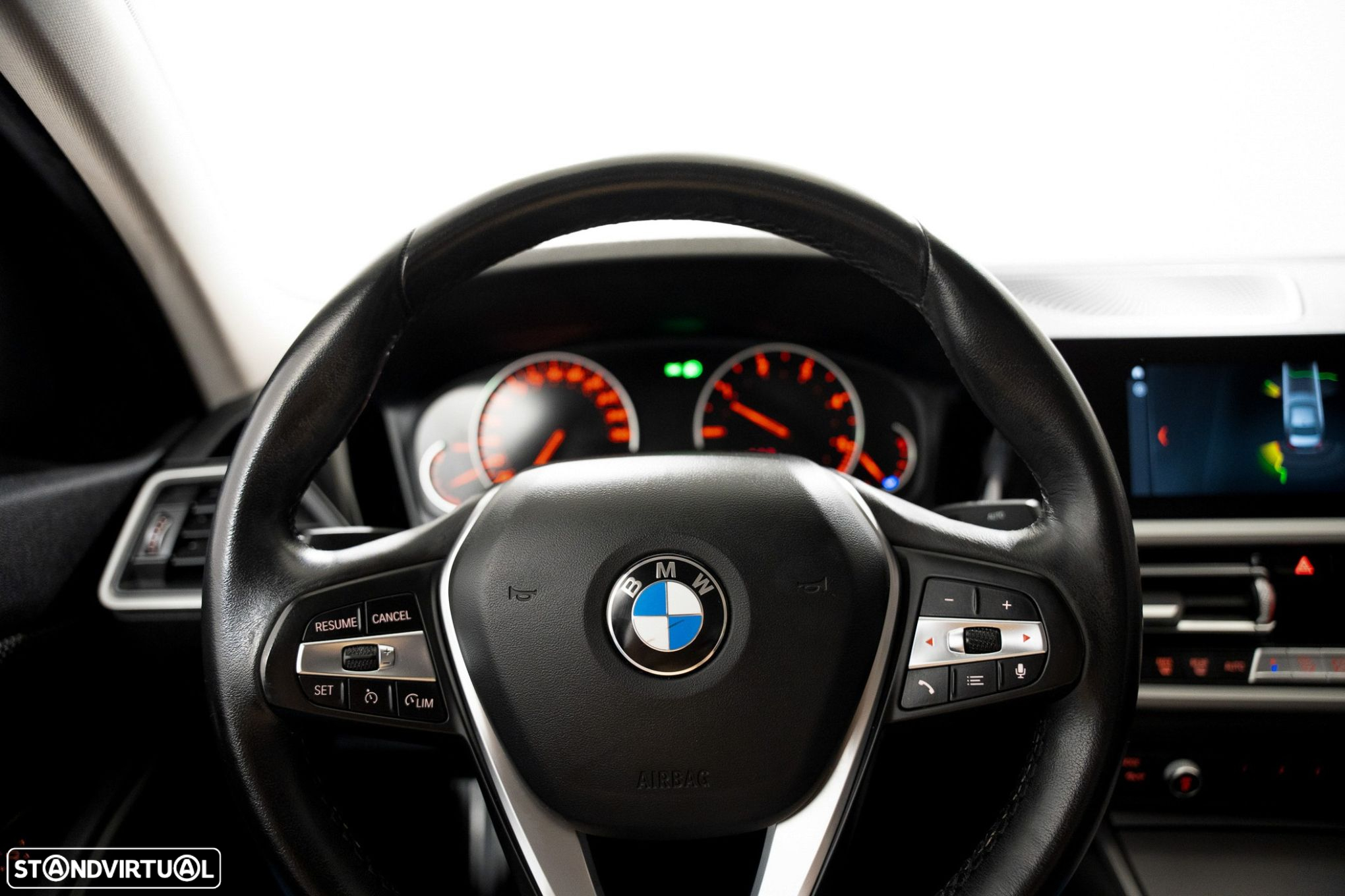BMW 318 d Auto - 9