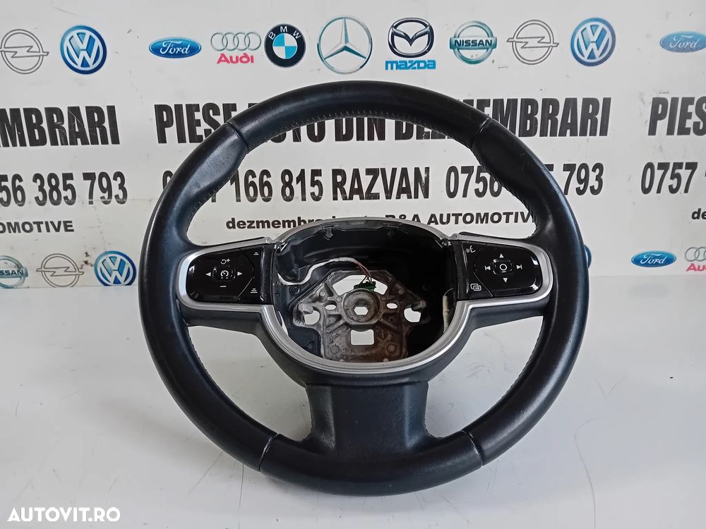 Volan Din Piele Cu Comenzi Volvo S90 V90 XC60 XC90 An 2016-2020 Stare Buna - 3