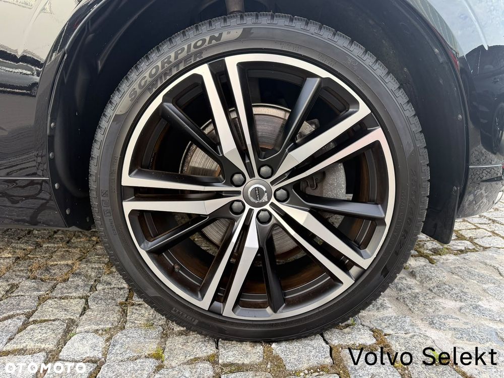 Volvo XC 60 - 41