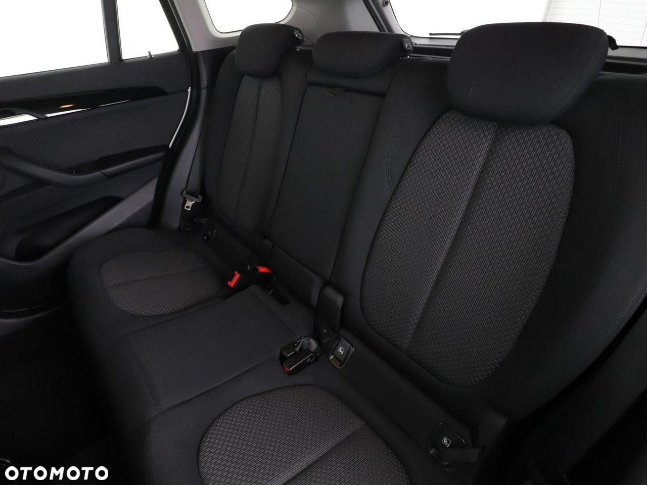BMW X1 sDrive18d Advantage - 17