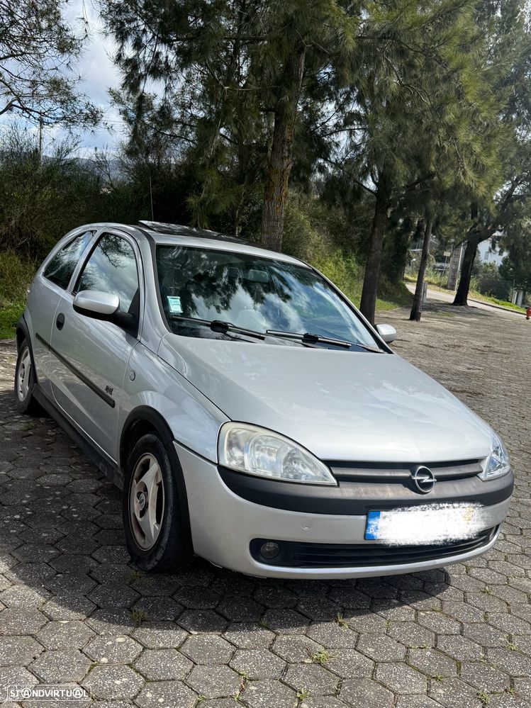 Opel Corsa 1.2 16V Sport - 3