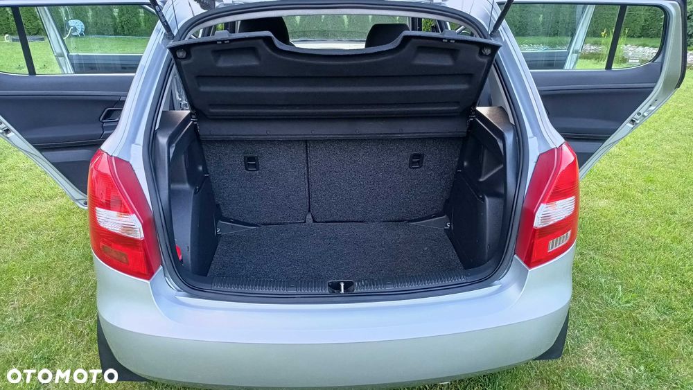 Skoda Fabia - 4