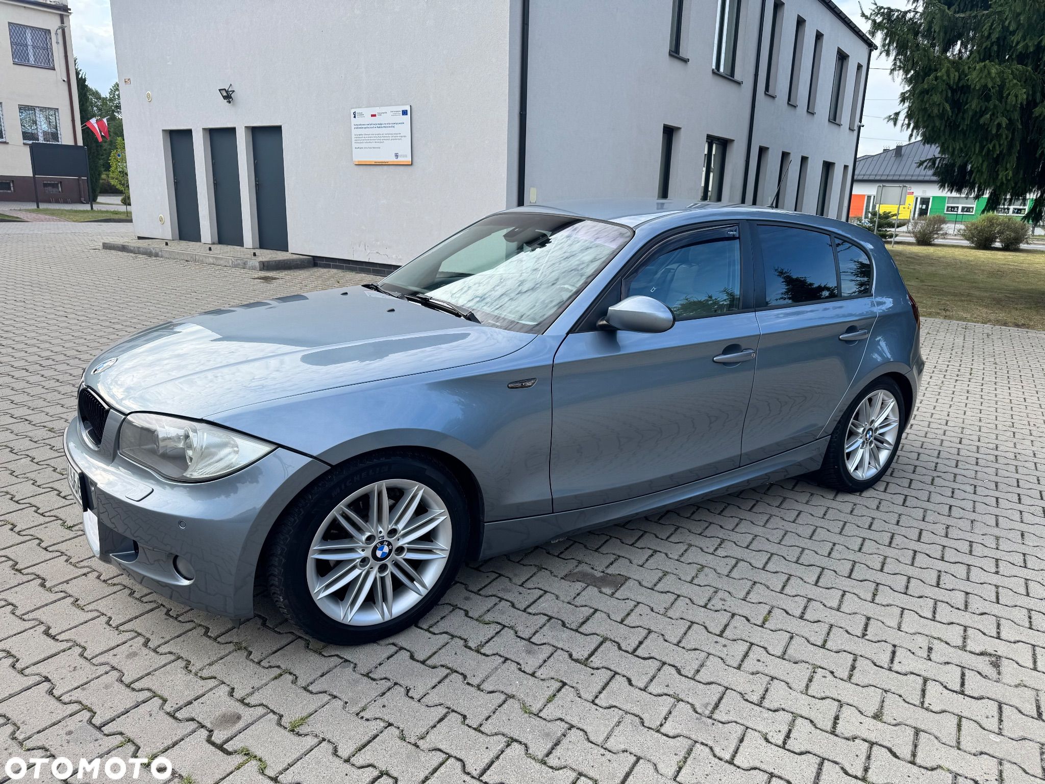 BMW Seria 1 116i - 1