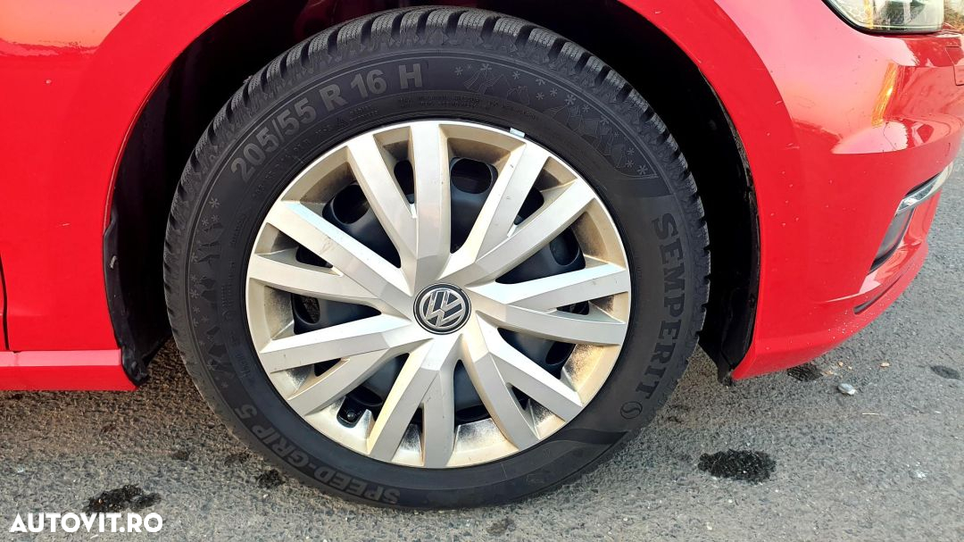 Volkswagen Golf 1.6 TDI (BlueMotion Technology) DSG Comfortline - 24