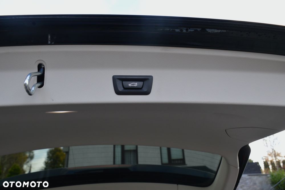 BMW X3 sDrive18d Business Edition sport - 35