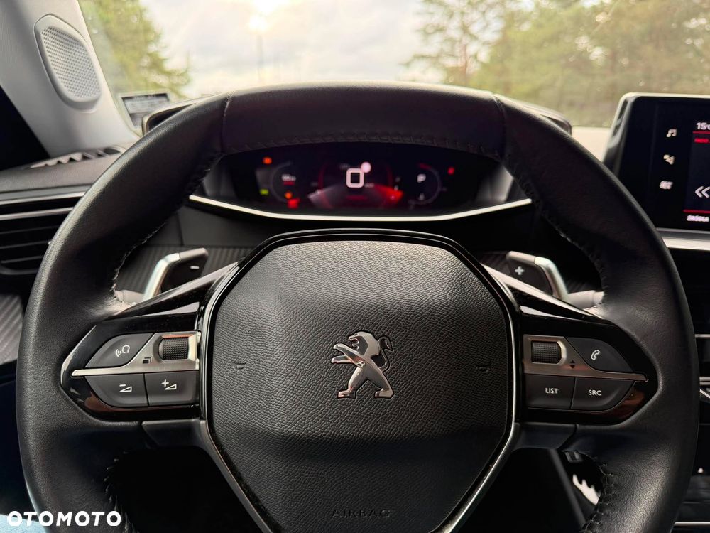 Peugeot 2008 1.5 BlueHDi Allure S&S EAT8 - 23