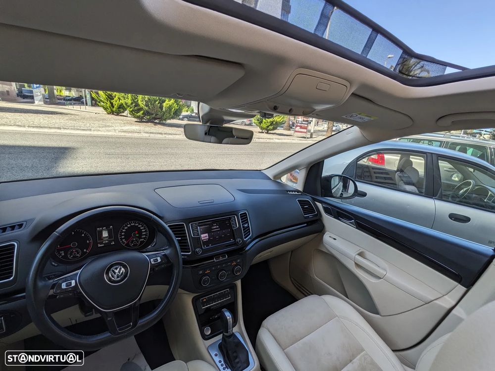 VW Sharan 2.0 TDI Highline DSG - 17