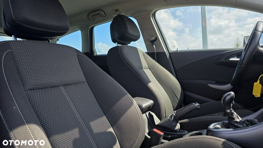 Opel Astra - 18
