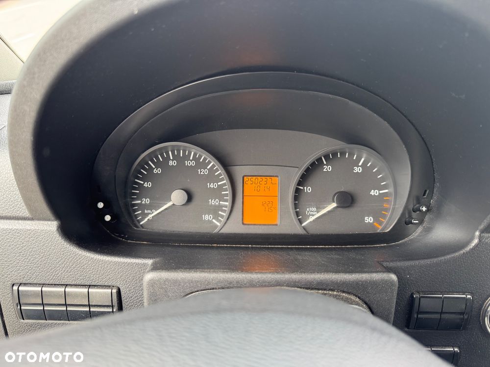 Mercedes-Benz Sprinter 311 CDI - 7