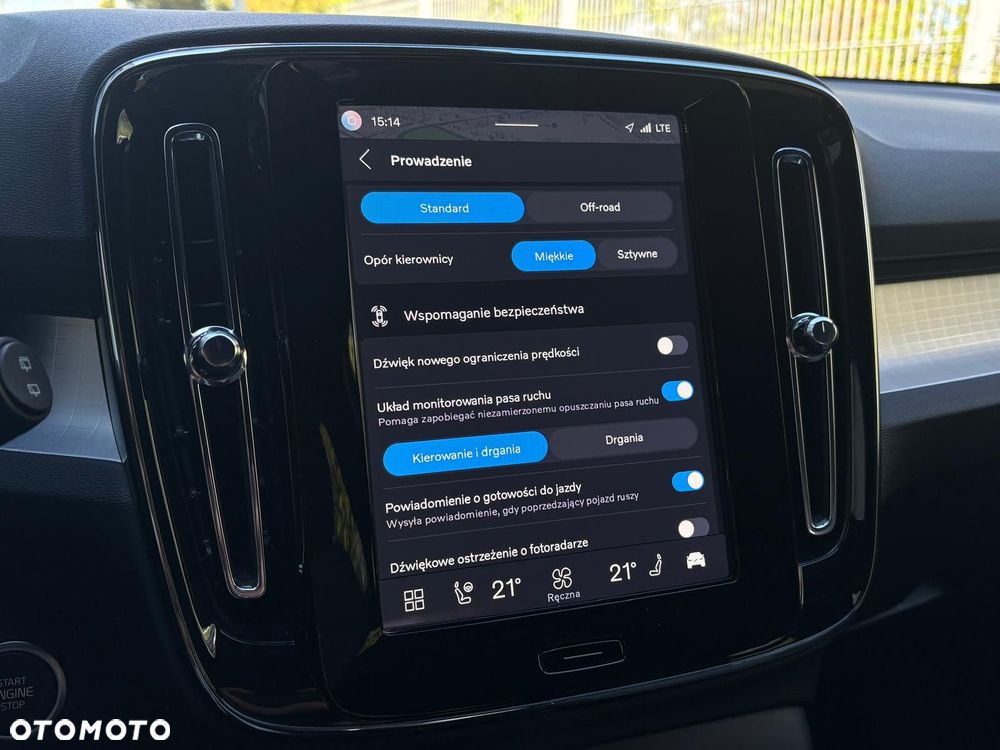 Volvo XC 40 - 30