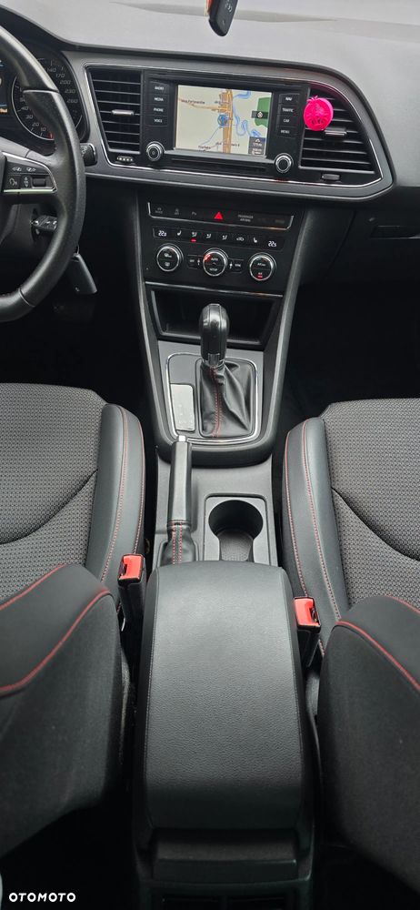 Seat Leon 2.0 TDI DPF DSG FR - 11