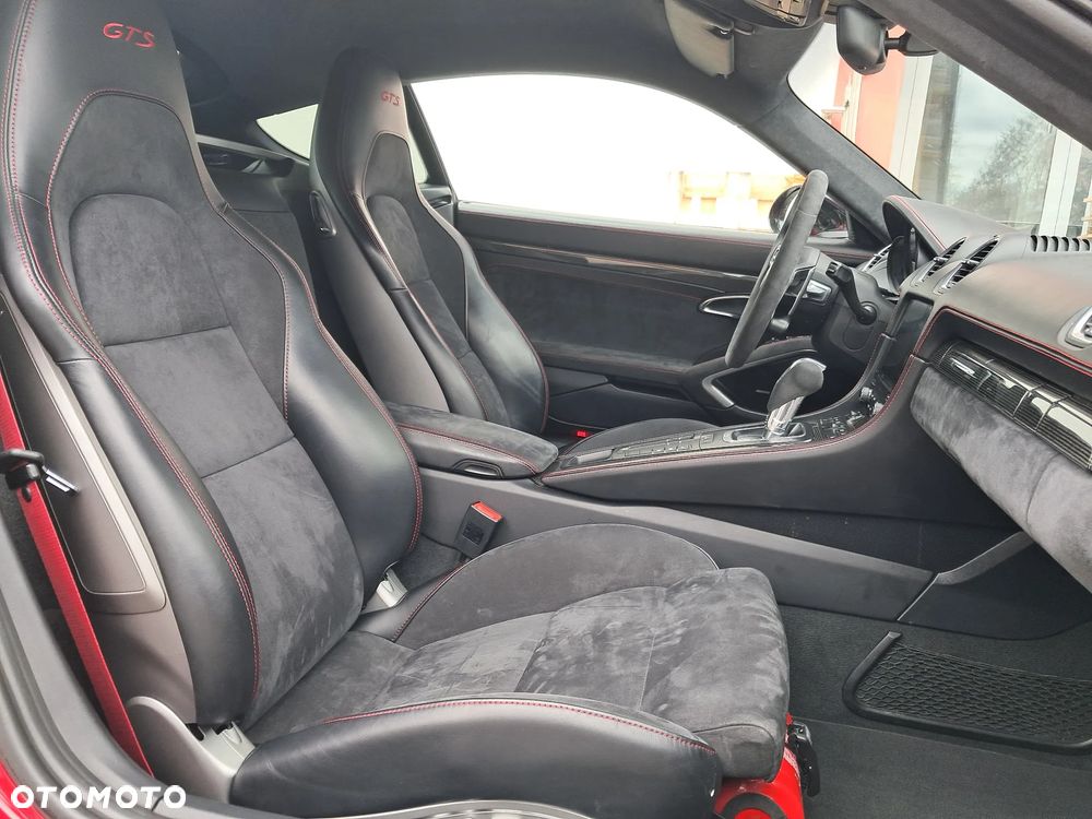 Porsche 718 Cayman GPF GTS PDK - 12